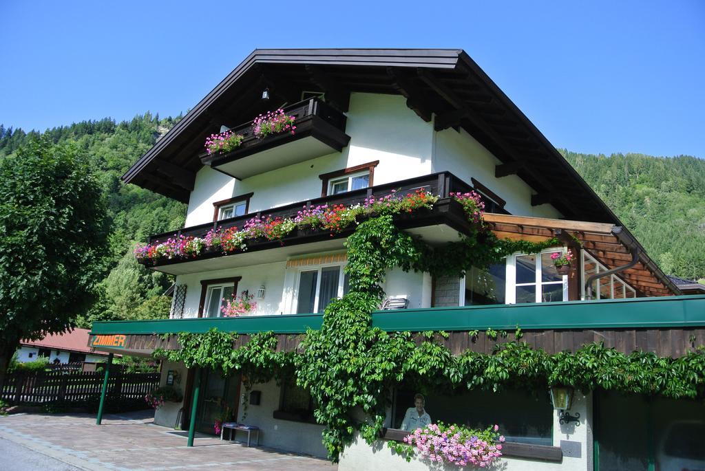 Haus Gruetzner Dorfgastein Exterior foto